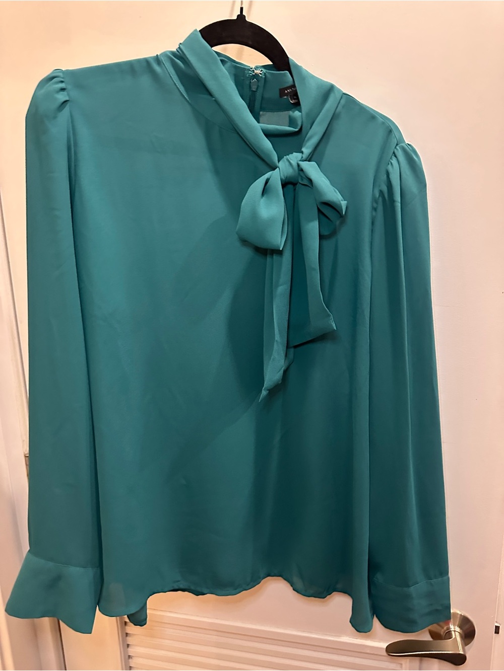 Ann Taylor Dark Peacock Green Tie Neck Blouse XL